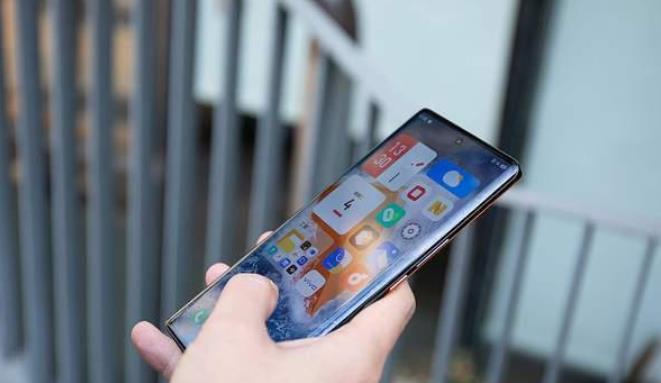 摩托罗拉|旗舰手机不会买？这几款值得入手，真正做到物美价廉