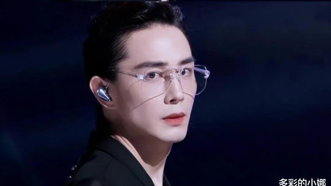 戚薇|戚薇被曝大瓜，“吃软饭”的李承铉终究熬不下去了？