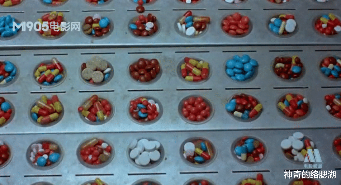 电影|张艺谋的老同学被逼无奈，拍了部恐怖电影，成了一代人的童年噩梦