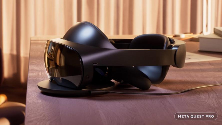VR|VR行业再遇“水逆”：巨亏、内乱和出走