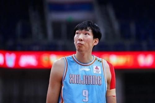 辽宁男篮|郭艾伦抢杨鸣饭碗，辽宁酝酿3换1交易，迎回内线核心