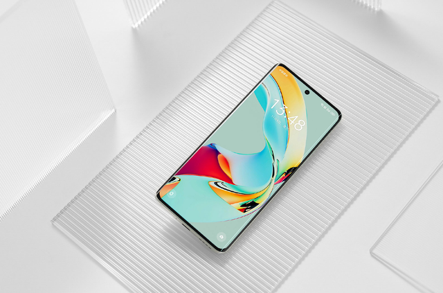 |硬件卷王来袭,真我10 Pro+配置样样拉满,年末到手价1699元起