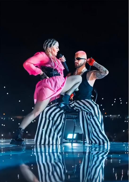 麦当娜|63岁的世界天后麦当娜,出道37年,却把自己活成了少女模样