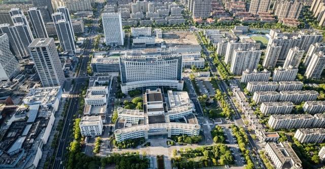 荷花|浙江有3座“不起眼”的小城,悠闲慢节奏,择一城终老,你会去哪