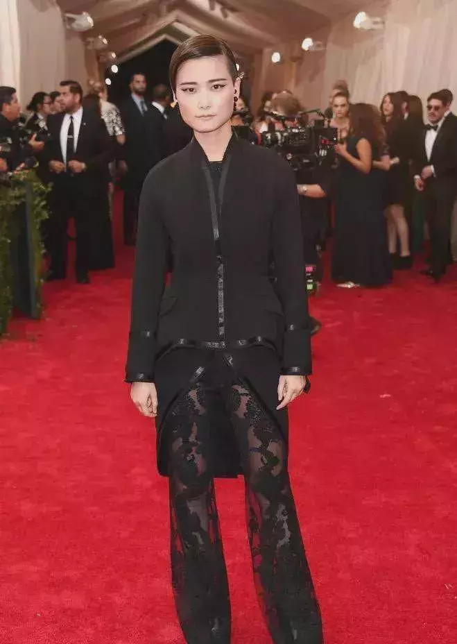 李宇春|李宇春爸爸打电话上来就骂:中国那么多好小伙你不找,非找个老外