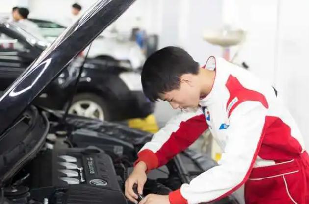 高考|技校生选专业太重要了，推荐几个前景好的专业，工资高而且不过时