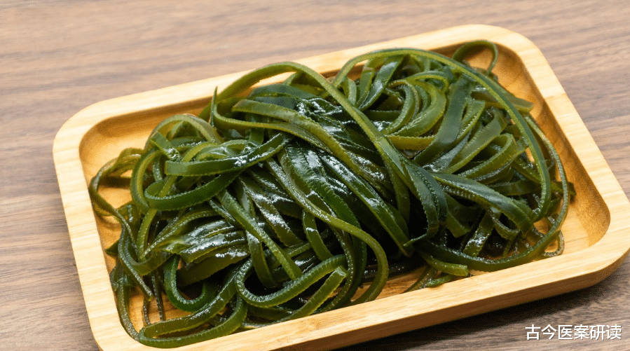 医生|血压高的人不能吃海带?医生提醒:若想血压稳定,这3家常菜要远离
