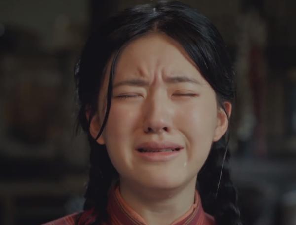 赵露思|《胡同》赵露思演技过关，但人设太尴尬，妆容也让人很出戏