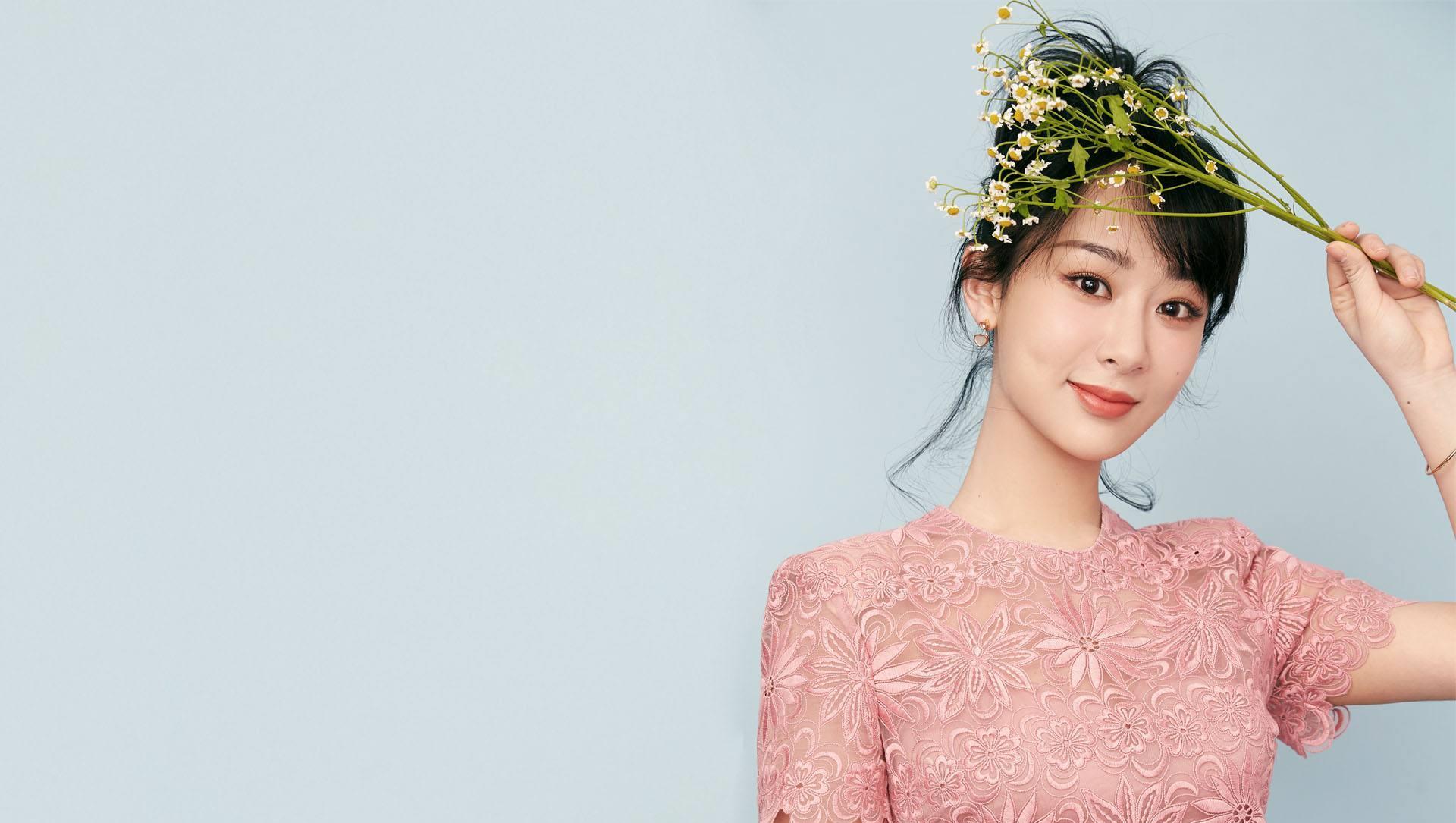 具俊晔|杨紫再次选择小言剧，放弃了扶贫剧，业内人士戏称她也开始摆烂