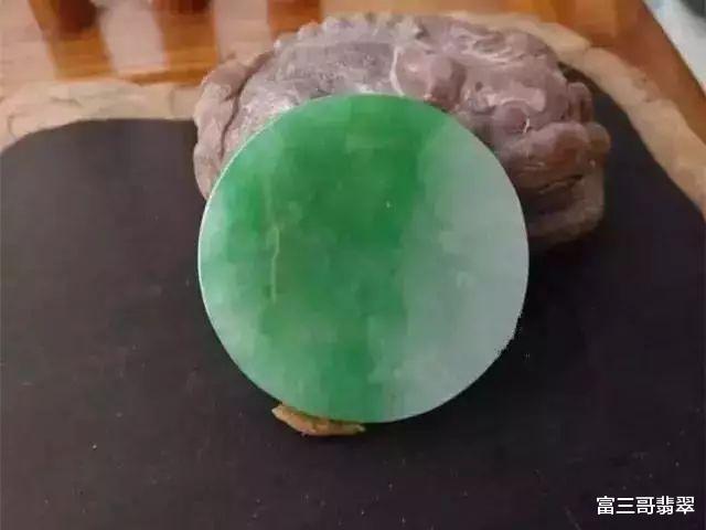 翡翠|玉赏 ▏满园春色渡山光,一曲江水引渔人