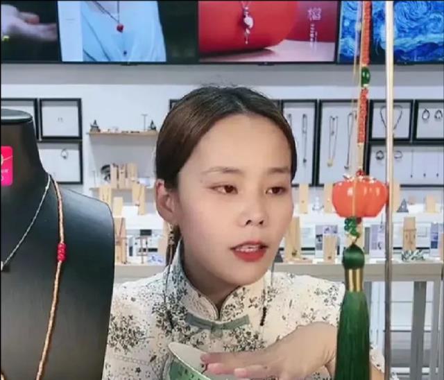 许敏|许敏姚爸和潘克同游九江美景,熊磊穿旗袍直播,气质真比不上许妈