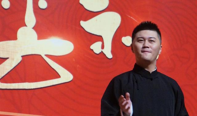 德云社|离开德云社才知有多难,郭德纲九字科富二代徒弟,发文宣布回归