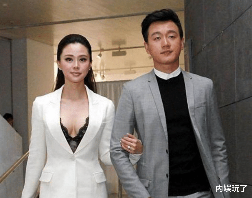 佟大为|娱乐圈最牛“师生恋”：8年时间让老师生3娃，今把老师宠成公主