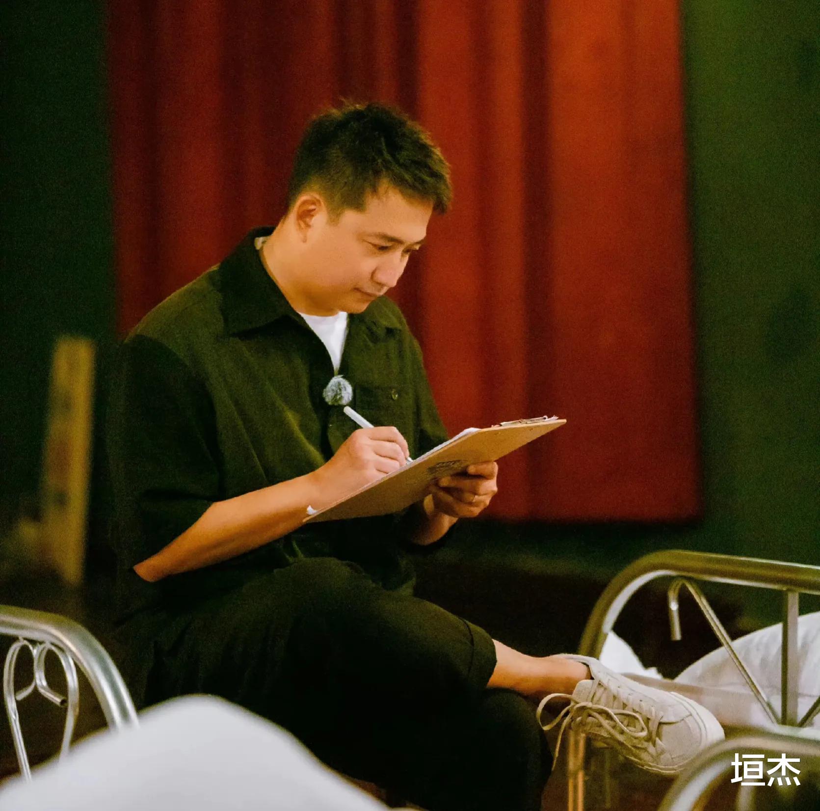 丸子头 沈腾、潘粤明瘦若两人,徐峥和黄磊怎么依旧肥头大耳?