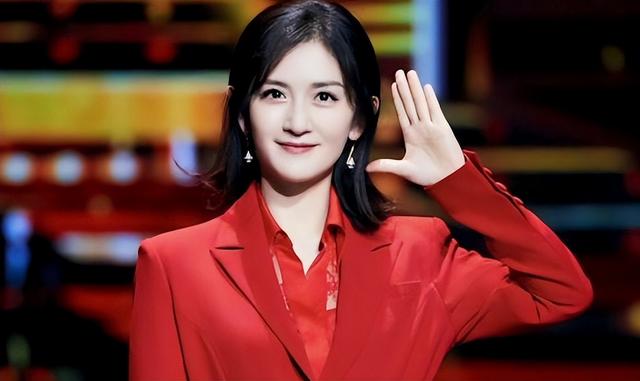 香港|又一年跨年晚会，从太阳女神到人走茶凉，谢娜究竟做错了什么？