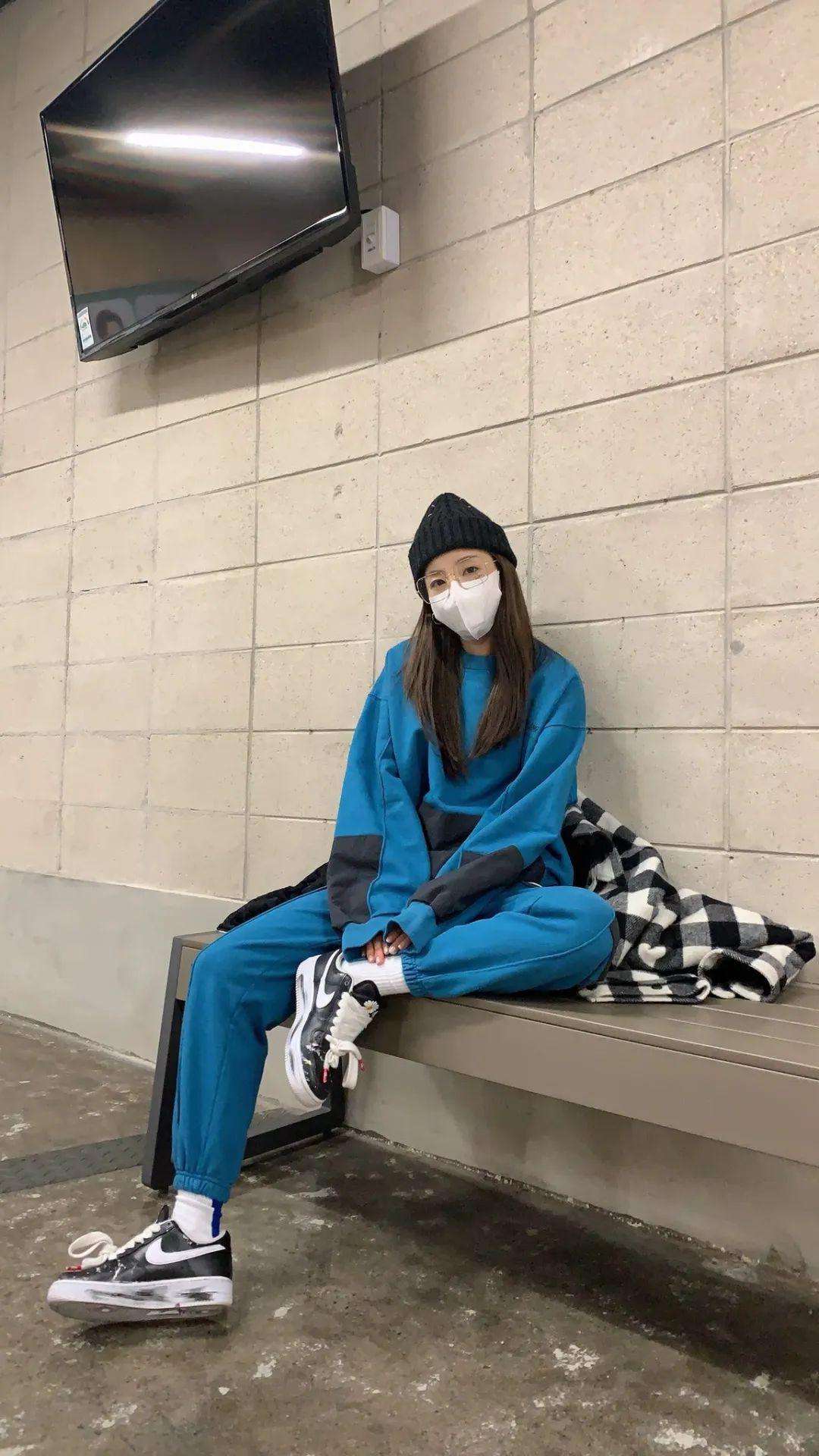 韩元|朴山多拉回应身价三百亿韩元 体重78斤像洋娃娃 自曝元彬是理想型