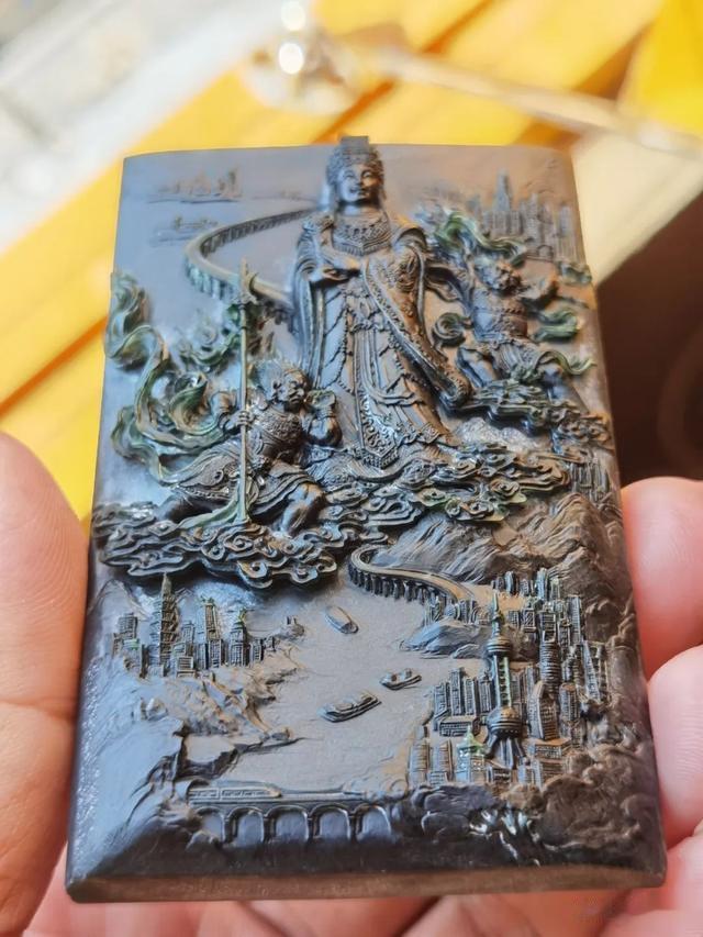雕刻|邹万通墨翠雕妈祖,巴掌方牌装了整片东南