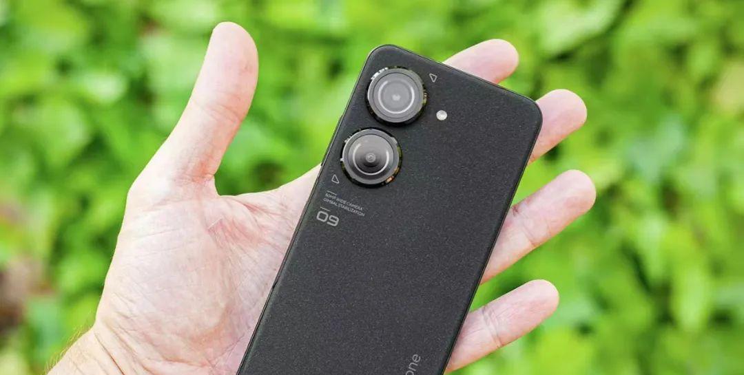 秋招|安卓阵营名副其实的三款小屏旗舰，不过性价比都不高