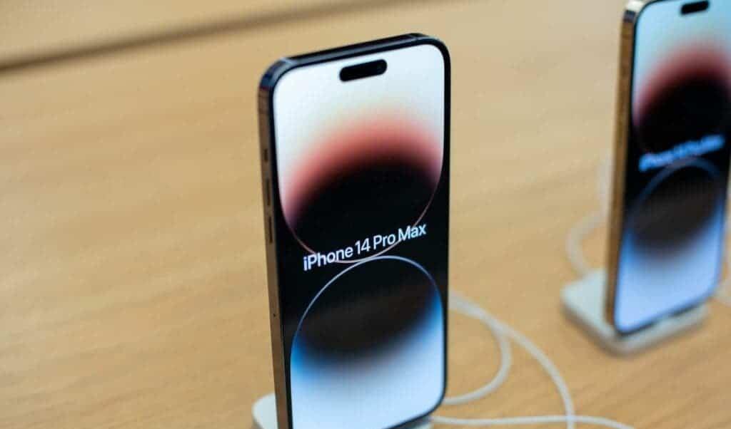 苹果|iPhone 15 Ultra尚没发布，但定位奢侈品苹果用户伤不起