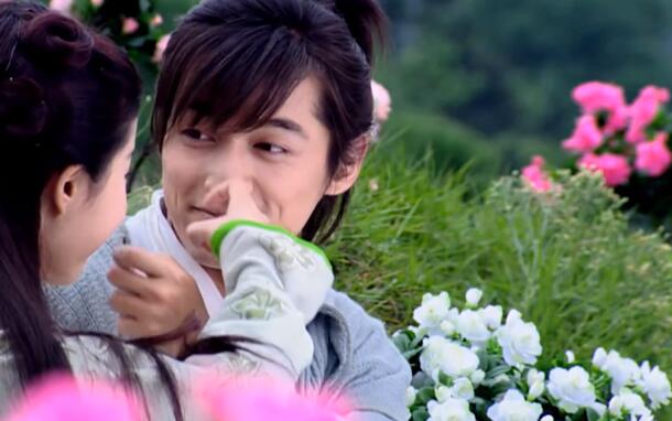 展昭|妲己变肥了,赵灵儿不灵了,宁采臣多瞅一眼都想哭,看翻拍得洗眼