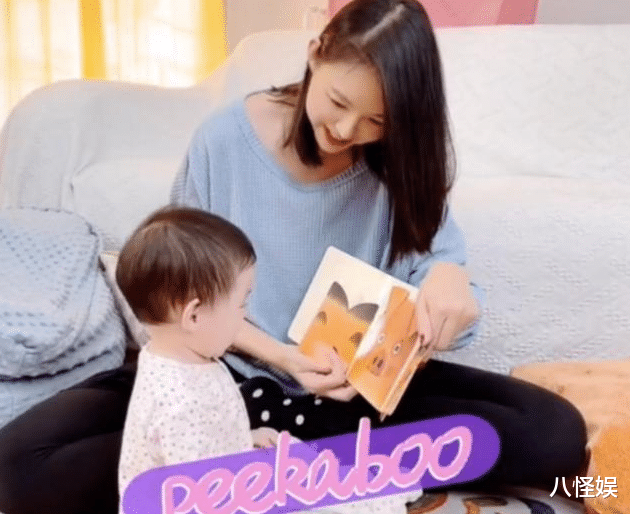 |张梓琳曝当妈压力，需平衡俩女儿关系，母亲节被宝贝夹吻幸福爆棚