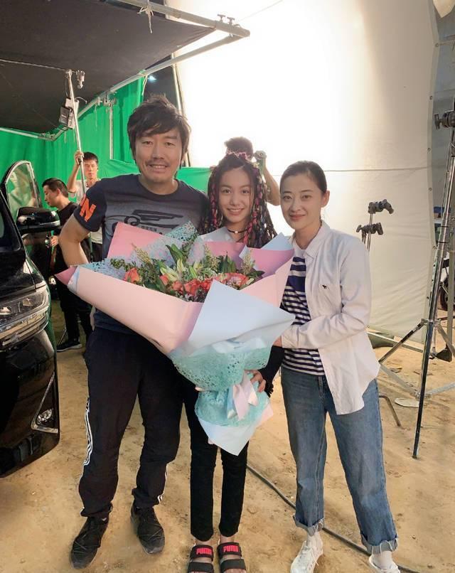 张籽沐|童星张籽沐14岁身高已近170，腿长堪比关晓彤，还演上网剧女主了