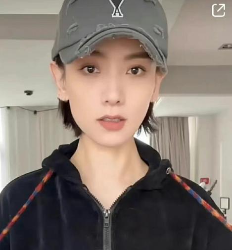 杨幂|刘恺威官宣恋情,新女友比前妻大四岁,且曾经是好友