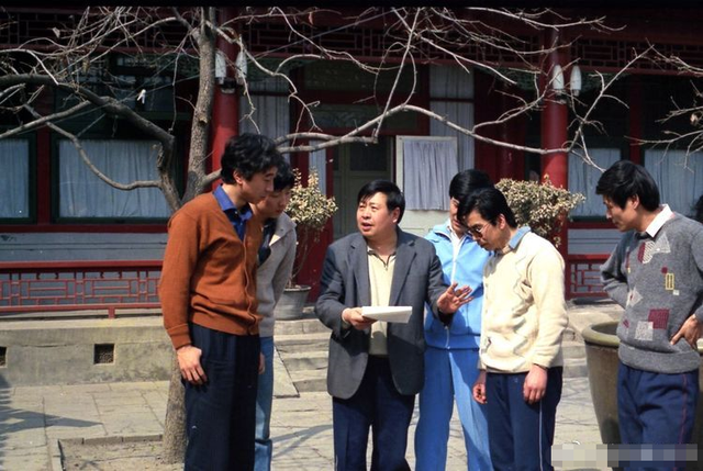 相声|姜昆老搭档王金宝离世！出演《五官争斗》“鼻子”爆火，享年85岁