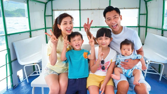 张颖康|TVB艺人张颖康一家四口钓鱼享受亲子乐 一家人享受大自然拍全家福