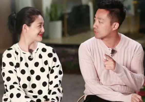 大S|曝光头跑路回韩国，大S精神出现问题，胡言乱语想念前夫