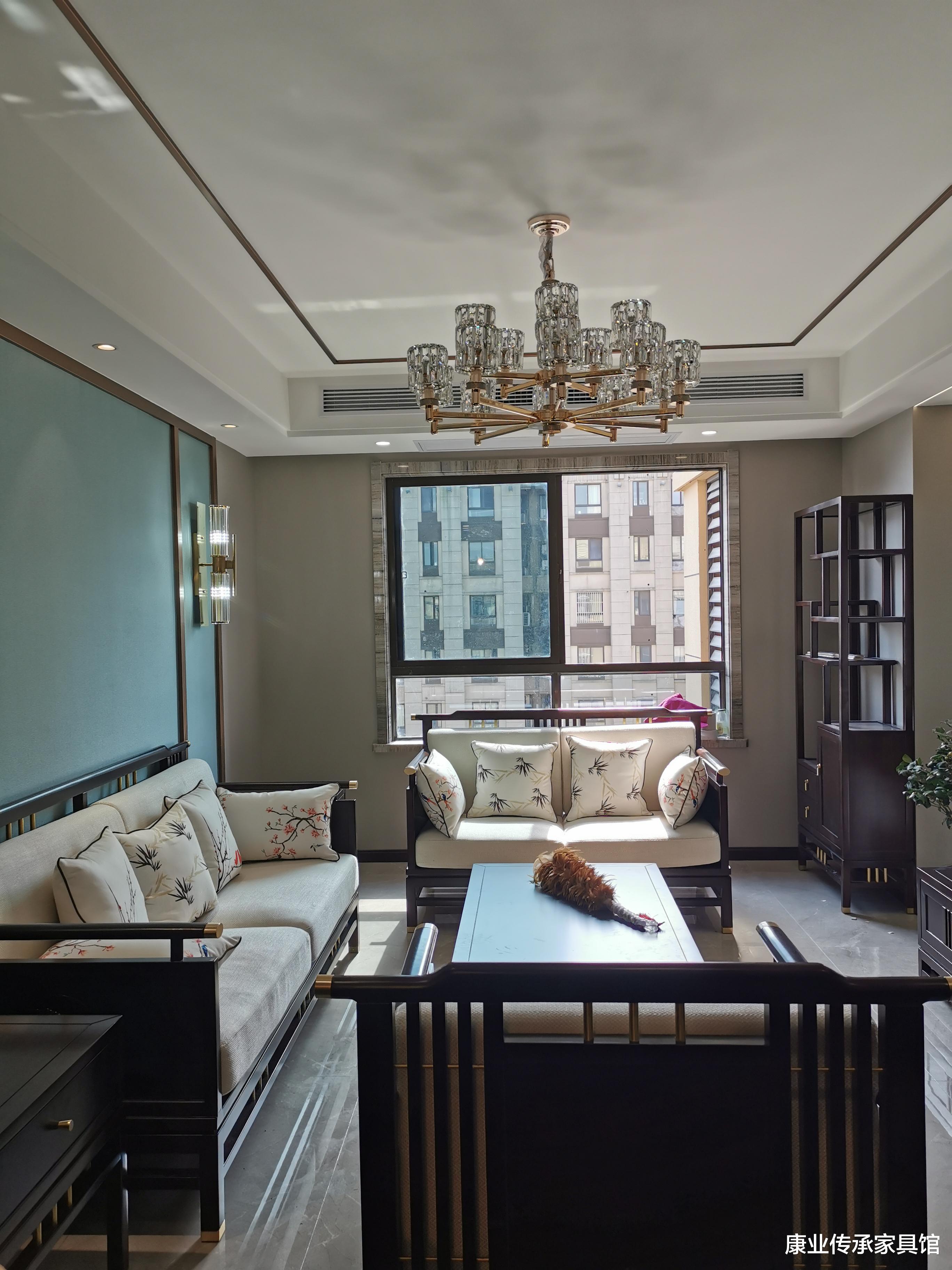 新中式家居生活，怀旧的情愫，烂漫的诗意