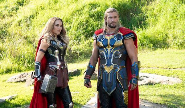 豆瓣|拍1部电影赚30亿！阿汤哥《捍卫战士：独行侠》稳坐2022票房冠军