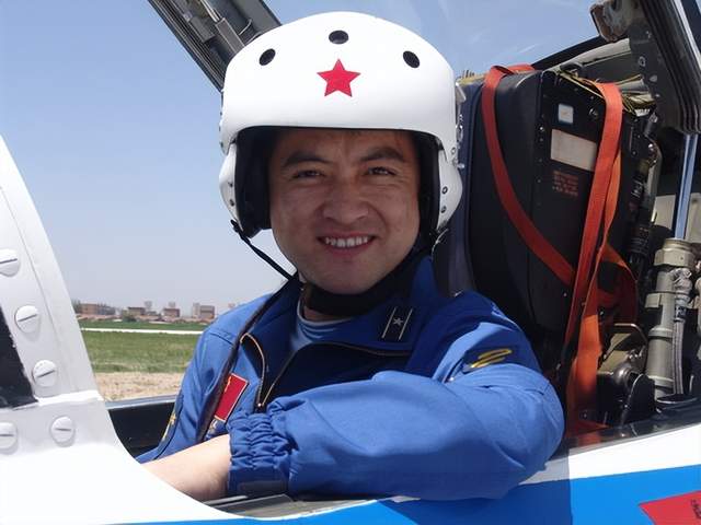 隔热门窗形成超强光闪瞎了几代人,要低碳,还是要健康和国防?