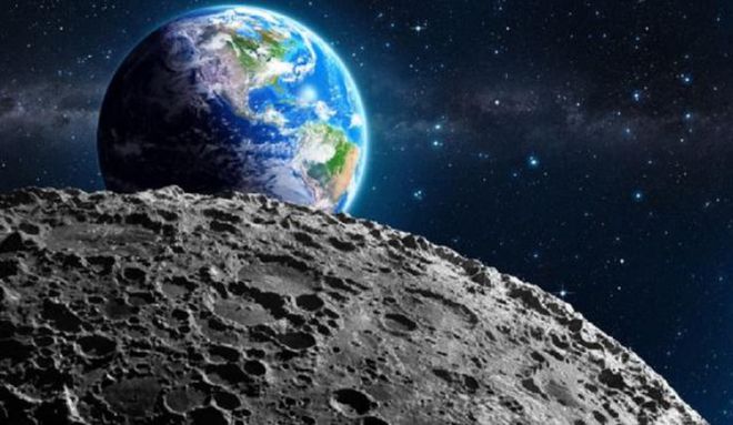 月球频繁出现闪光，累计超过100次，到底是什么原因？