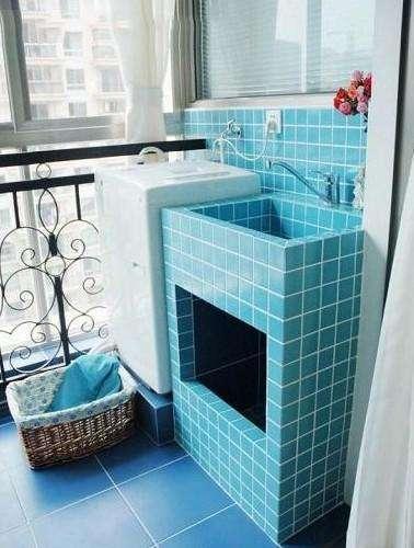 头次见在阳台做砖砌洗衣池,看完才知实用,我家也要这样装