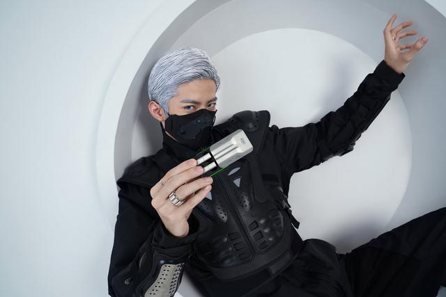 耳机|猫王XOG推出首款 TWS-超感机能耳机Speed X,打造视听新体验