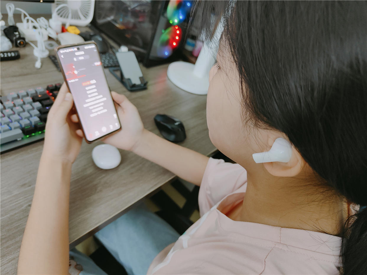 苹果|若说耳机世界里有一股清流，那这款QCY耳机肯定是其中之一