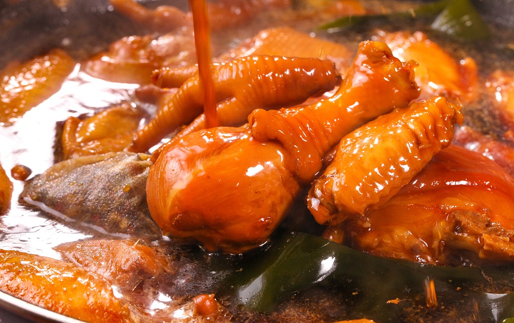 白菜|只用电饭煲就能做出饭店同款卤味,3步搞定,软糯入味,想吃啥卤啥!