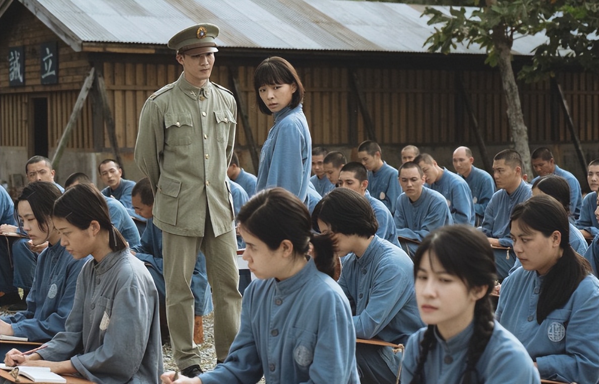 流麻沟十五号|电影《流麻沟十五号》的时代温柔