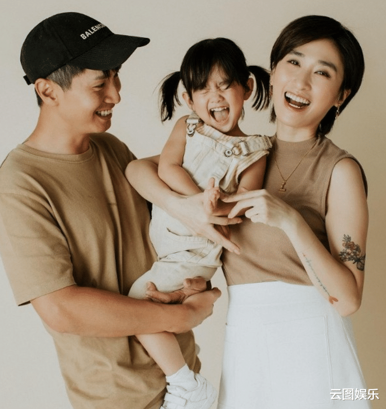 重症监护室|女星嫁大24岁富豪追生三胎，不幸流产手术失血过多，仍在ICU抢救