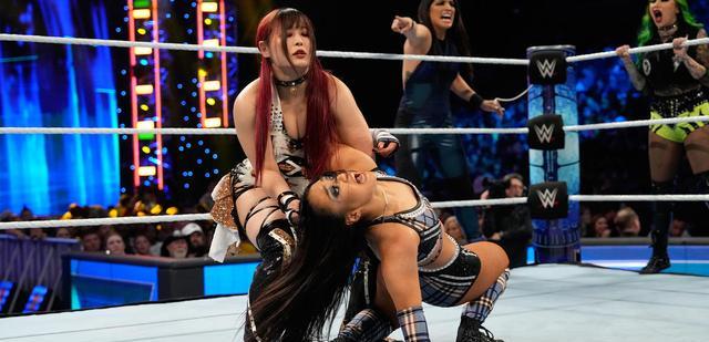 raw|最新SD收视率曝光！大布确认出席下周RAW，暗系对决即将到来！