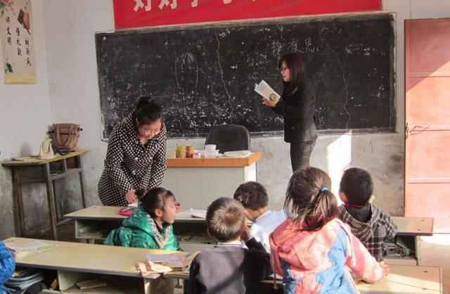 教师|知识也能改变教师的“命运”，教师将要涨工资，你支持吗？