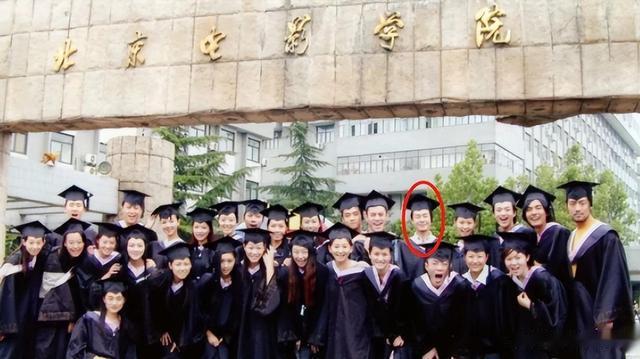 张颂文|一年被300个剧组拒绝，被导演称为侏儒，张颂文的演员路太苦了