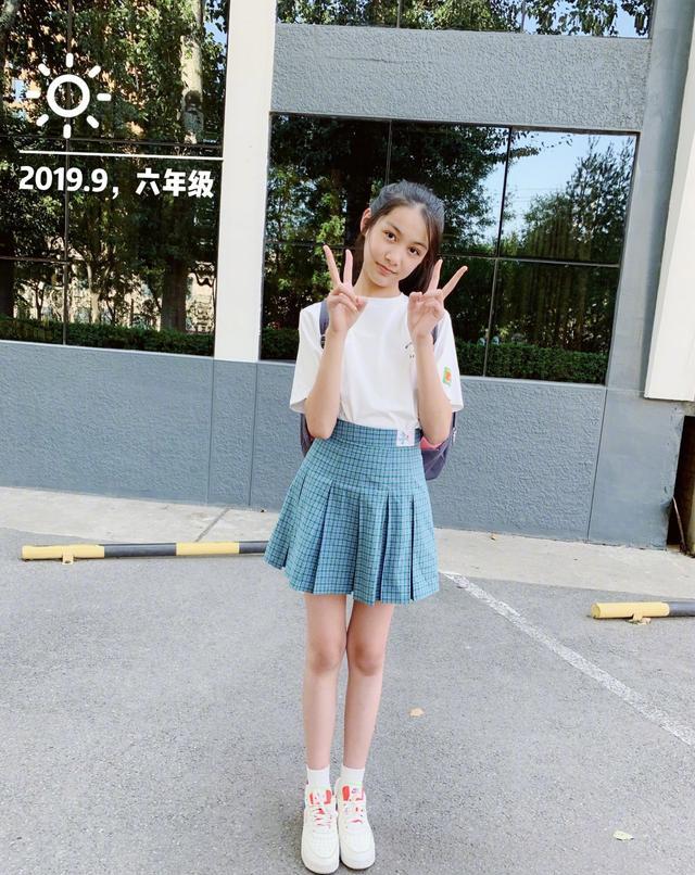 张籽沐|童星张籽沐14岁身高已近170，腿长堪比关晓彤，还演上网剧女主了