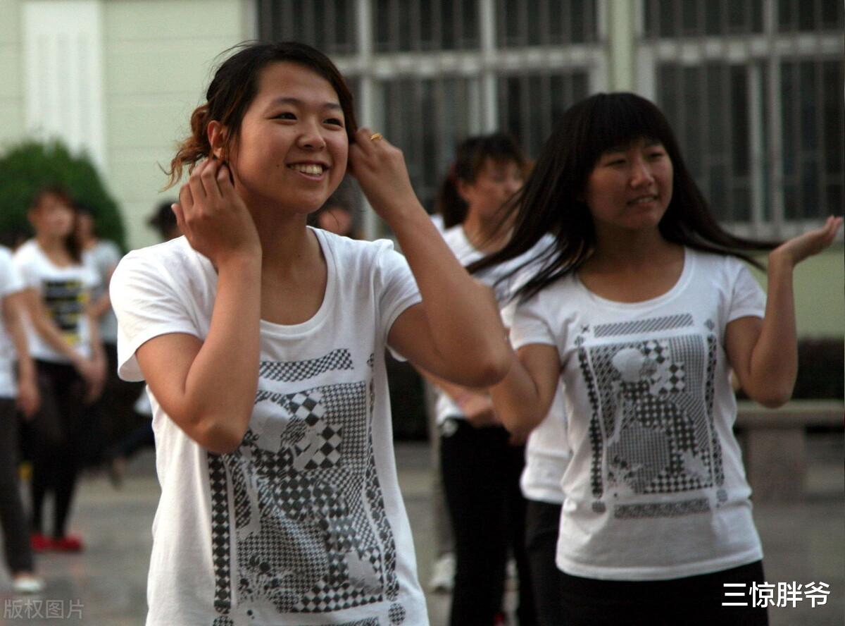 东莞|东莞企石镇万人花厂，胆大者桃花朵朵开，太老实吃亏在眼前