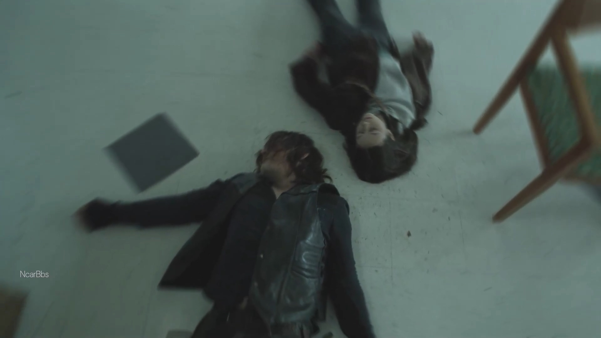 动感地带|《行尸走肉》S11E24：拥有彼此