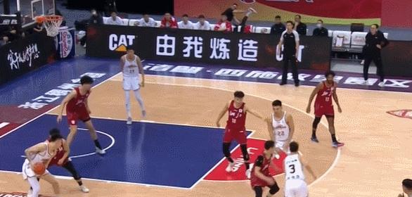 64犯+64罚+4违体！辽宁苦战160分钟复仇浙江弗格独揽41+4+4+5