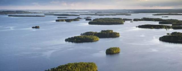 国土面积约33.8万平方公里，北欧五国之一，芬兰何那么多湖泊？