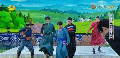 高明远|何炅陈赫太敷衍,朱正廷卖力不讨好:《你好星期六》有点欺负人