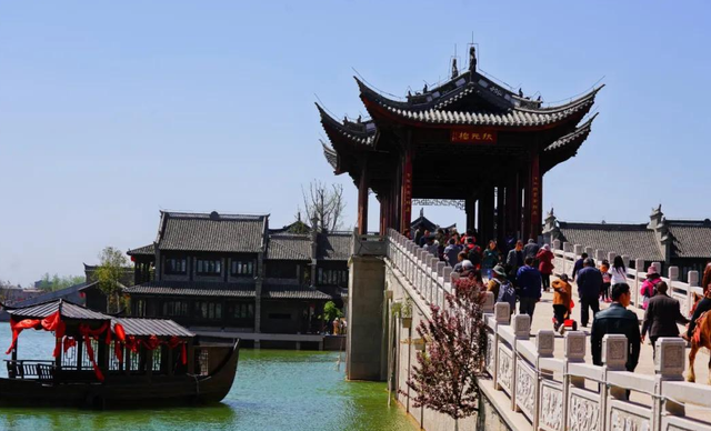 六盘水|江西有处废弃的公园,曾经火爆一时,如今却成为本地人的回忆之地